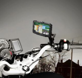 SUPPORTO A MANUBRIO PER Garmin nuvi 50 50LM  SERIE RAM-MOUNT RAM-B-149Z-GA50U PER MOTO
