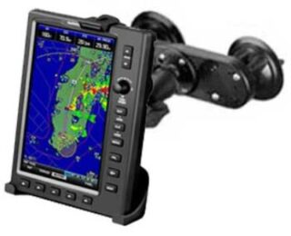 SUPPORTO CON DOPPIA VENTOSA PER ATTACCO VETRO O SUPERFICE LISCIA PER Garmin GPSMAP 695 e 696