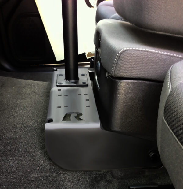 RAM No-Drill Supporto per laptop per Chevrolet Silverado 1500 '14-15 (da banco) Ram Mounts RAM-VB-191-SW1 - immagine 4
