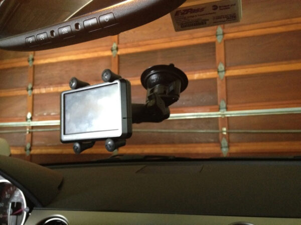 RAM® X-Grip® Phone Mount with Twist-Lock™ Suction Cup Base Ram Mounts RAP-B-166-UN7 - immagine 3